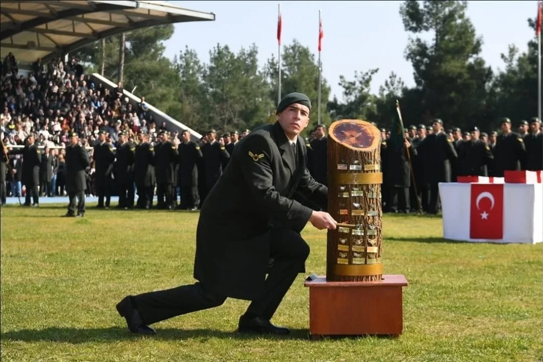 Vali İsmail Ustaoğlu, MSÜ Kara Astsubay Meslek Yüksekokulu Mezuniyet Törenine Katıldı