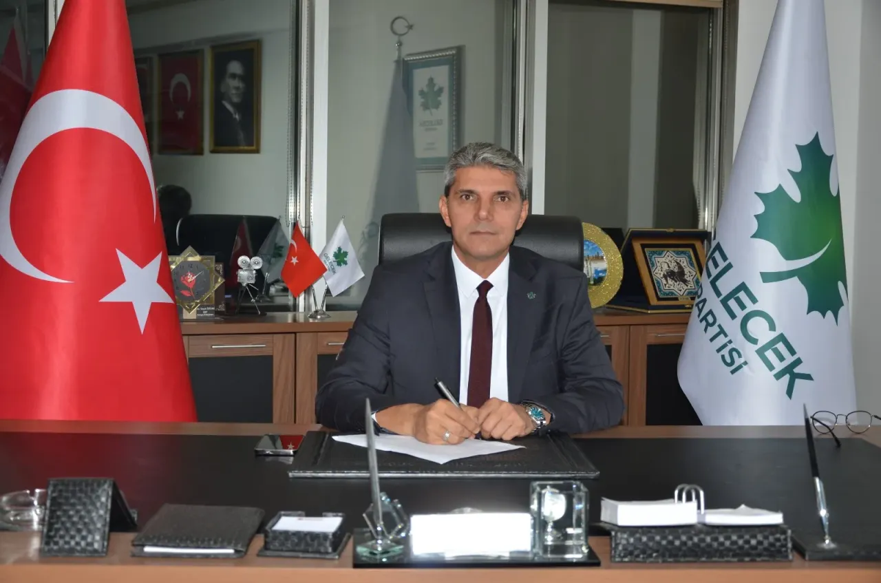 Ahmet Arslan’dan Ramazan Bayramı Mesajı: “Kardeşliğimiz En Büyük Bayramımızdır”