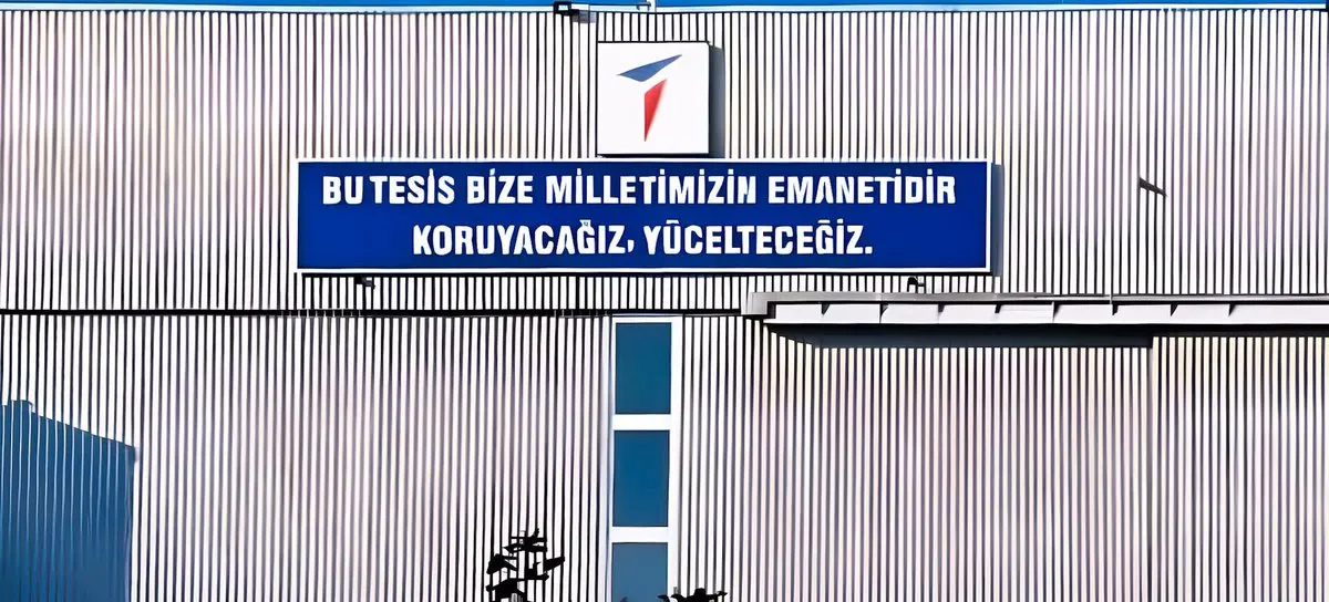 TUSAŞ Saldırısının Failleri, Diyarbakır Nevruz Kutlamasında Fotoğraflarıyla Sergilendi