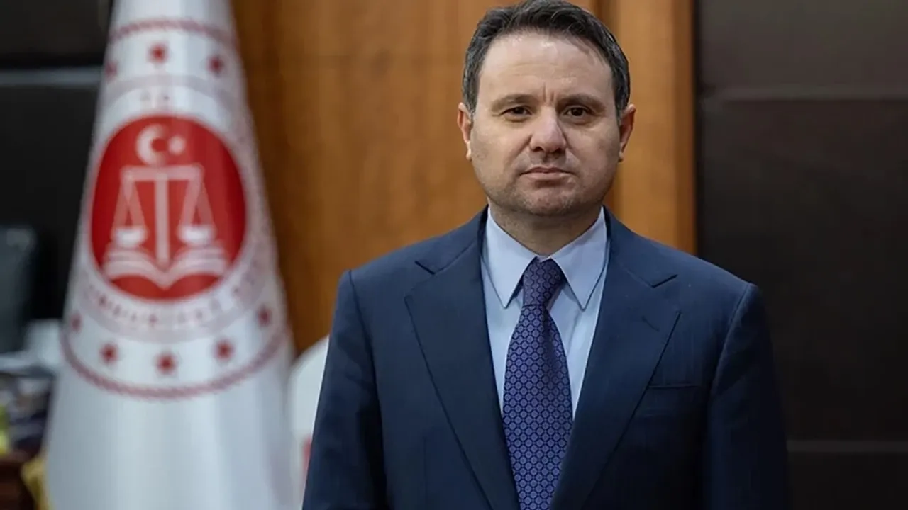 Bakan Gürlek’in Tapu Kayıtlarını Sorgulayan Memur Konuştu: Tüm Detayları İtiraf Etti