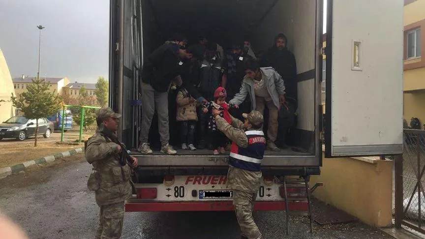 ADANA-KONYA HATTINDA KAÇAK GÖÇMEN OPERASYONU