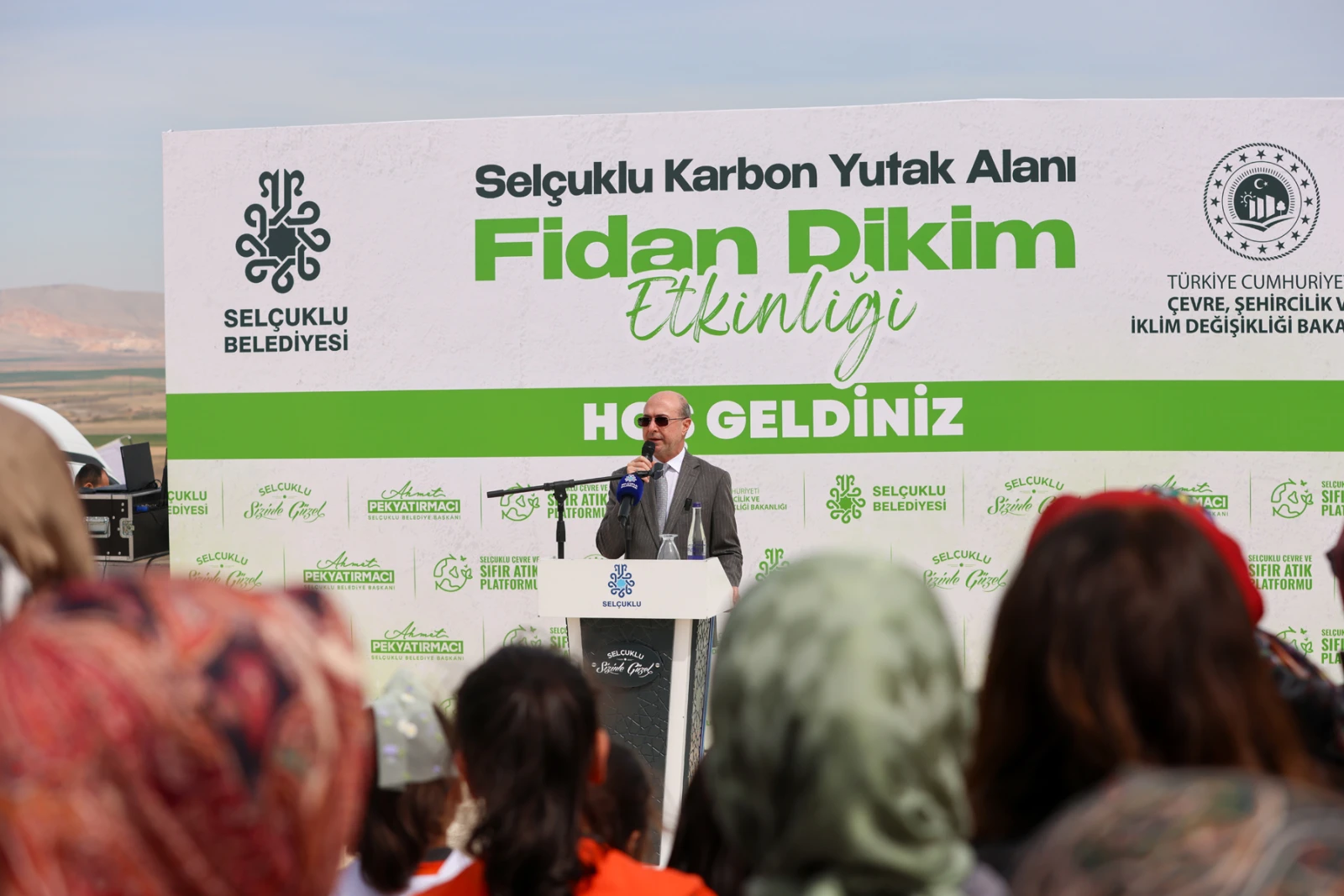 Selçuklu’da Karbon Yutak Alanı Projesi: 9 Bin 400 Fidan Toprakla Buluştu