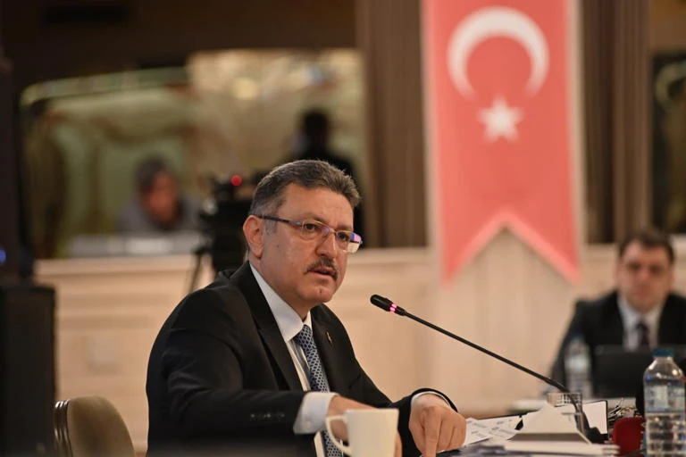 Başkan Genç’ten Hakem Tepkisi: “Trabzonlu Hakeme Operasyon Yapıldı”