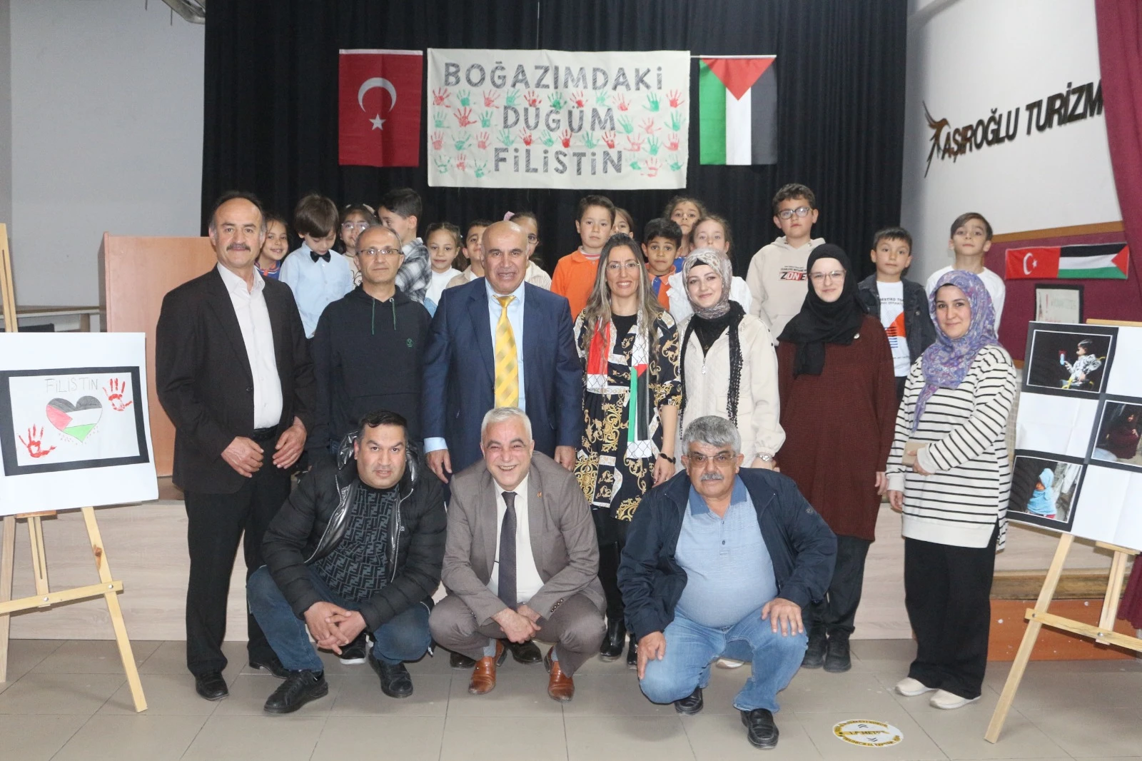 Meram Yunus Emre İlkokulu'nda Filistin İçin Anlamlı Sergi: Minik Yüreklerden Büyük Mesaj