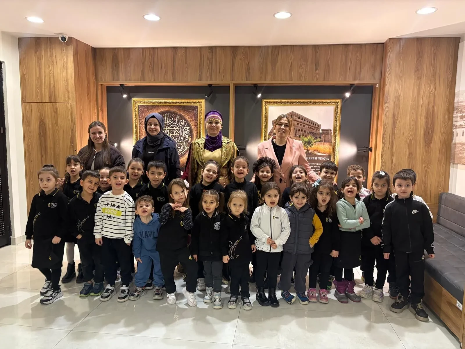 Meram’da Minik Okurlar Buluştu! Kütüphanede Masal Dolu Anlar