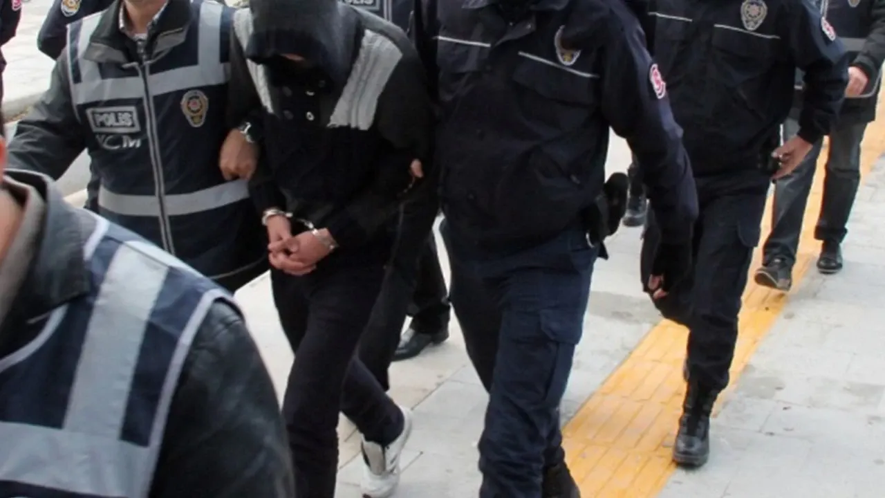 Kaçacak Yer Yok! 61 Firari Suçlu Türkiye’ye Getirildi