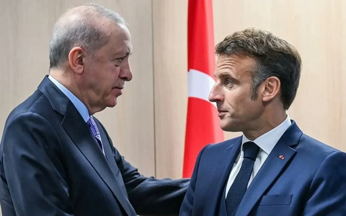 Erdoğan ve Macron Görüştü: Gündemde Bölgesel Krizler ve İkili İlişkiler Var