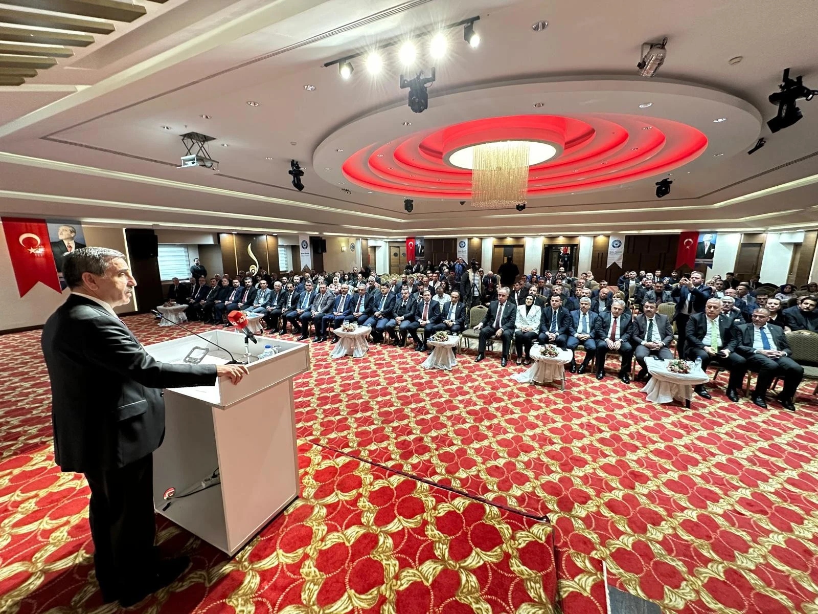 Türkiye Kamu-Sen Konya Bölge İstişare Toplantısı Yoğun Katılımla Gerçekleştirildi