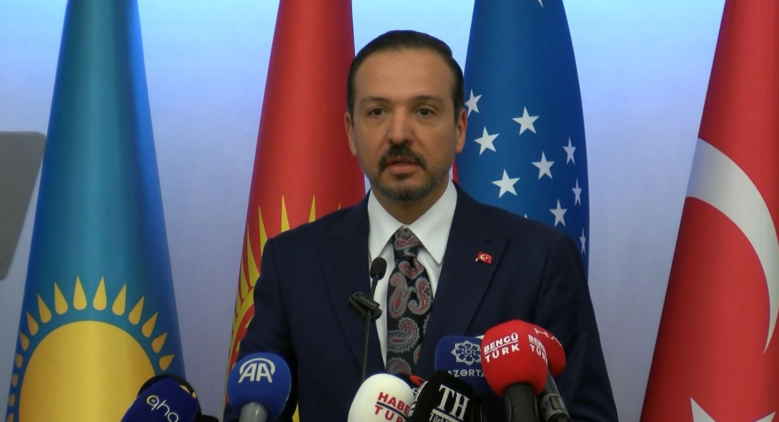 Bakan Ersoy’dan Türk dünyası mesajı: Birliğimizi diri tutmalıyız