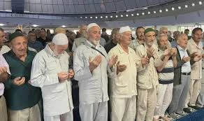 KARAPINAR’DA HACI ADAYLARINA SAĞLIK SEMİNERİ: RİSKLER VE AŞILAR ANLATILDI