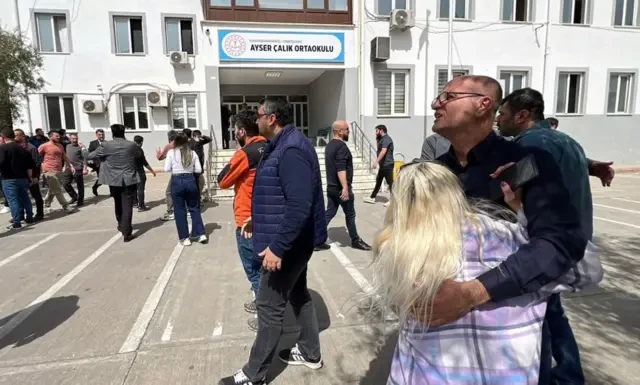 OKUL SALDIRILARI SONRASI 95 KİŞİ GÖZALTINA ALINDI!