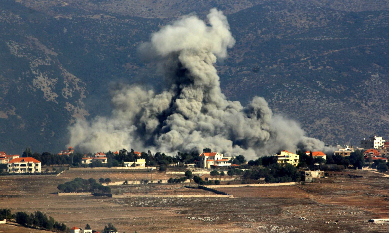 DSÖ AÇIKLADI: İSRAİL’İN LÜBNAN SALDIRILARINDA SAĞLIK HİZMETLERİ 133 KEZ HEDEF ALINDI