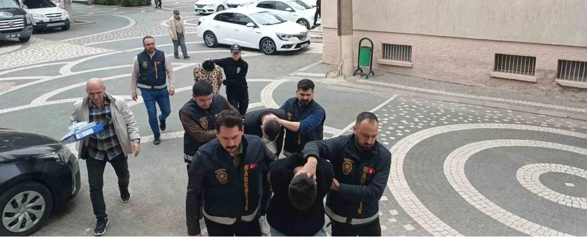 KONYA AKŞEHİR’DE ZEHİR TACİRLERİNE OPERASYON: 3 KİŞİ TUTUKLANDI
