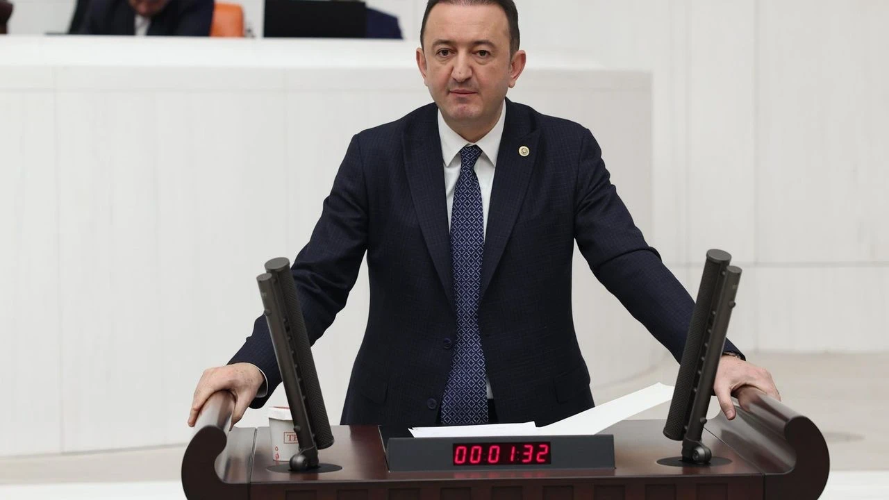 BEKTAŞ’TAN EMEKLİ TEPKİSİ: KREDİ KULLANAN SAYISI 2,5 MİLYONU AŞTI