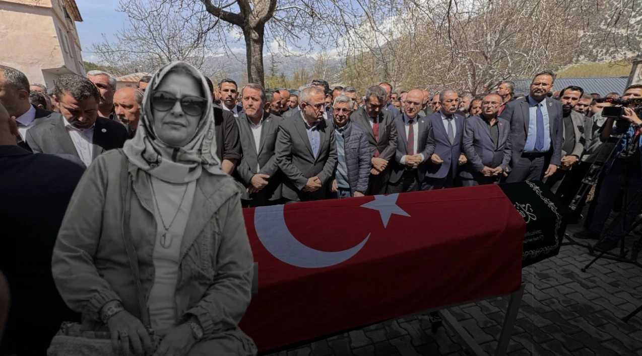 ÖĞRENCİLERİNİ KORUMAYA ÇALIŞMIŞTI… AYLA ÖĞRETMENE GÖZYAŞLARIYLA VEDA