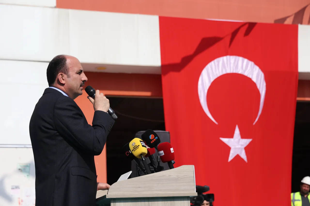 Başkan Altay’dan Bosna Hersek Mahallesi’ne Yeni Yatırım: Temel Atıldı