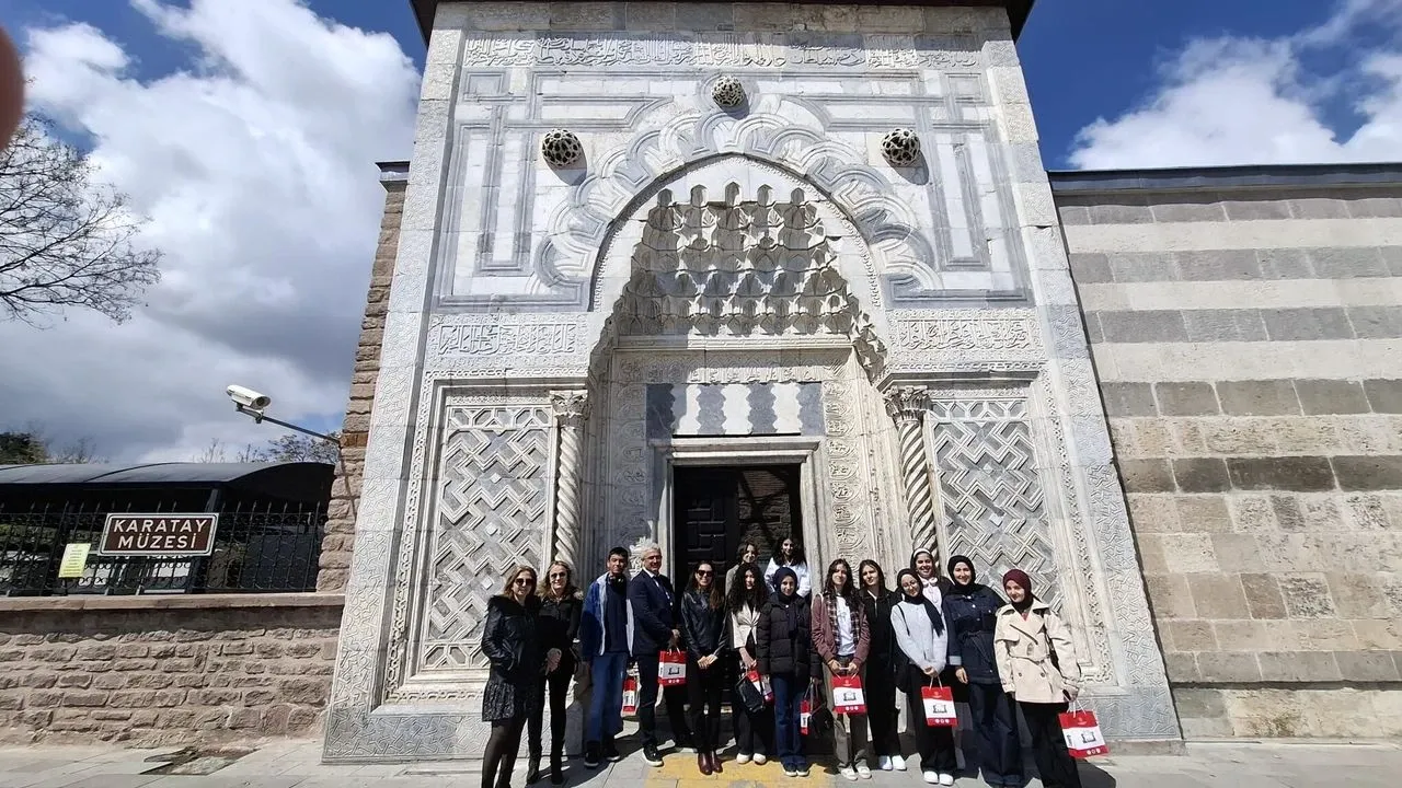 Konya’da Eğitim ve Kültür Buluşması: Genç AR-GE Müzede Etkinlik Düzenledi