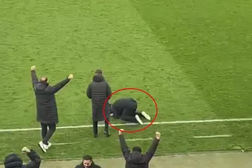 Son Düdükle Birlikte Gerginlik: Futbol Sahasında Sinirler Gerildi