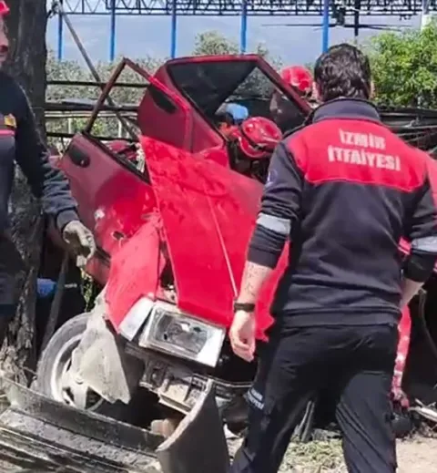 İzmir Ödemiş’te zincirleme trafik kazası: 1 ölü, 3 yaralı