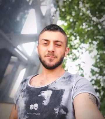 Bursa Yenişehir’de Ev Yangını: 30 Yaşındaki Genç Hayatını Kaybetti