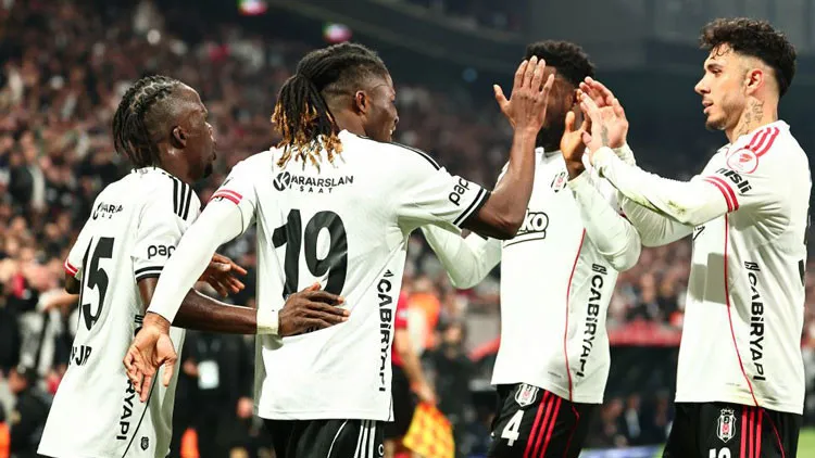 Beşiktaş’tan Gövde Gösterisi! Alanyaspor’u 3 Golle Geçti, Yarı Finale Uçtu