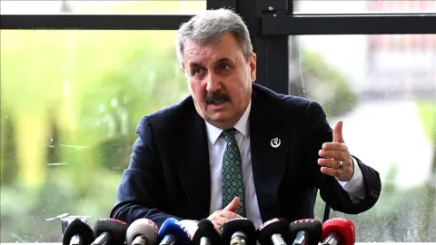 Mustafa Destici: “Çocuklarımız Dijital Esaret Altında Büyüyor”
