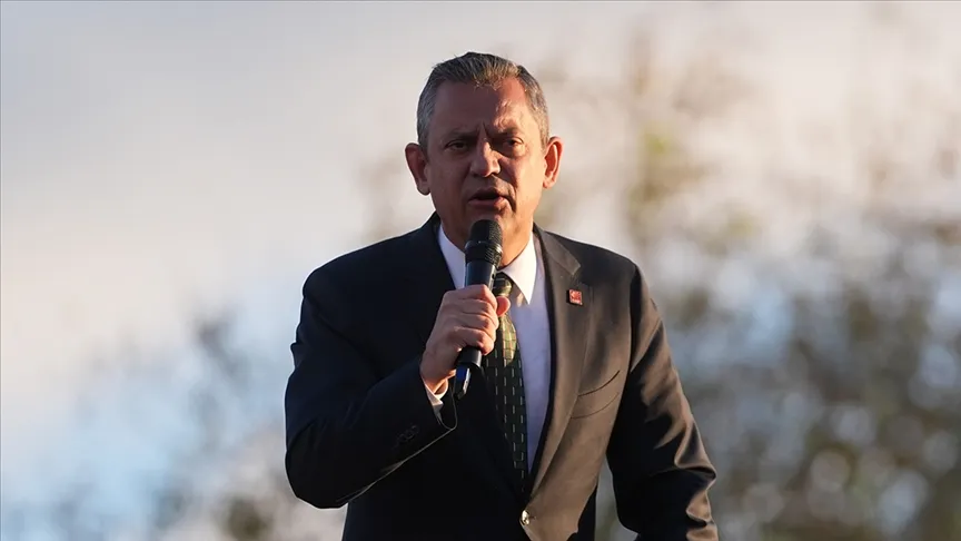 CHP Lideri Özgür Özel Sakarya Mitinginde Ekonomi ve Siyaset Mesajları Verdi