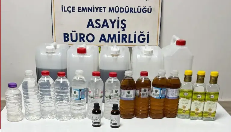 Akşehir’de kaçak alkol baskını! Evden çıkanlar şoke etti