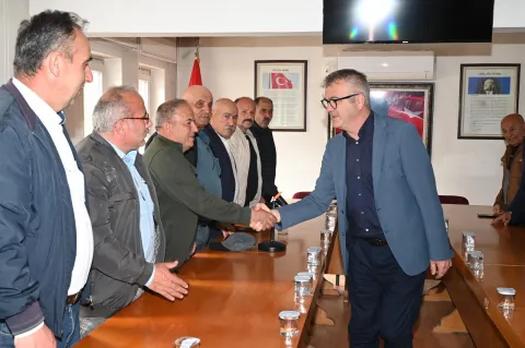 Başkan Ustaoğlu Muhtarlarla Buluştu: “Ortak Akılla Hareket Ediyoruz”