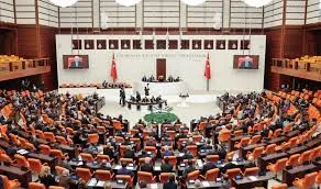 Milyonları ilgilendiriyor! Aidat, vergi ve icrada büyük değişim kapıda