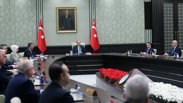 Cumhurbaşkanlığı Kabinesi Yoğun Gündemle Toplanıyor