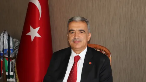 Mehmet Demirel’den Konya Yarı Maratonu İçin Tebrik Mesajı