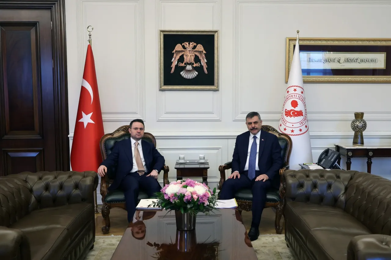 Dolandırıcılıkla Mücadele Merkezi Kuruluyor: İki Bakanlık Harekete Geçti