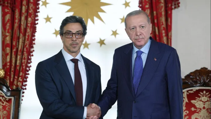 Cumhurbaşkanı Erdoğan, BAE Devlet Başkanı Yardımcısı Şeyh Mansur’u Kabul Etti