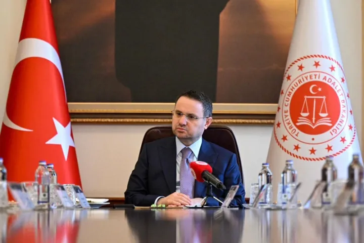 Adalet Bakanlığı 15 Bin Sözleşmeli Personel Alımı Yapacak: Kadrolar Belli Oldu
