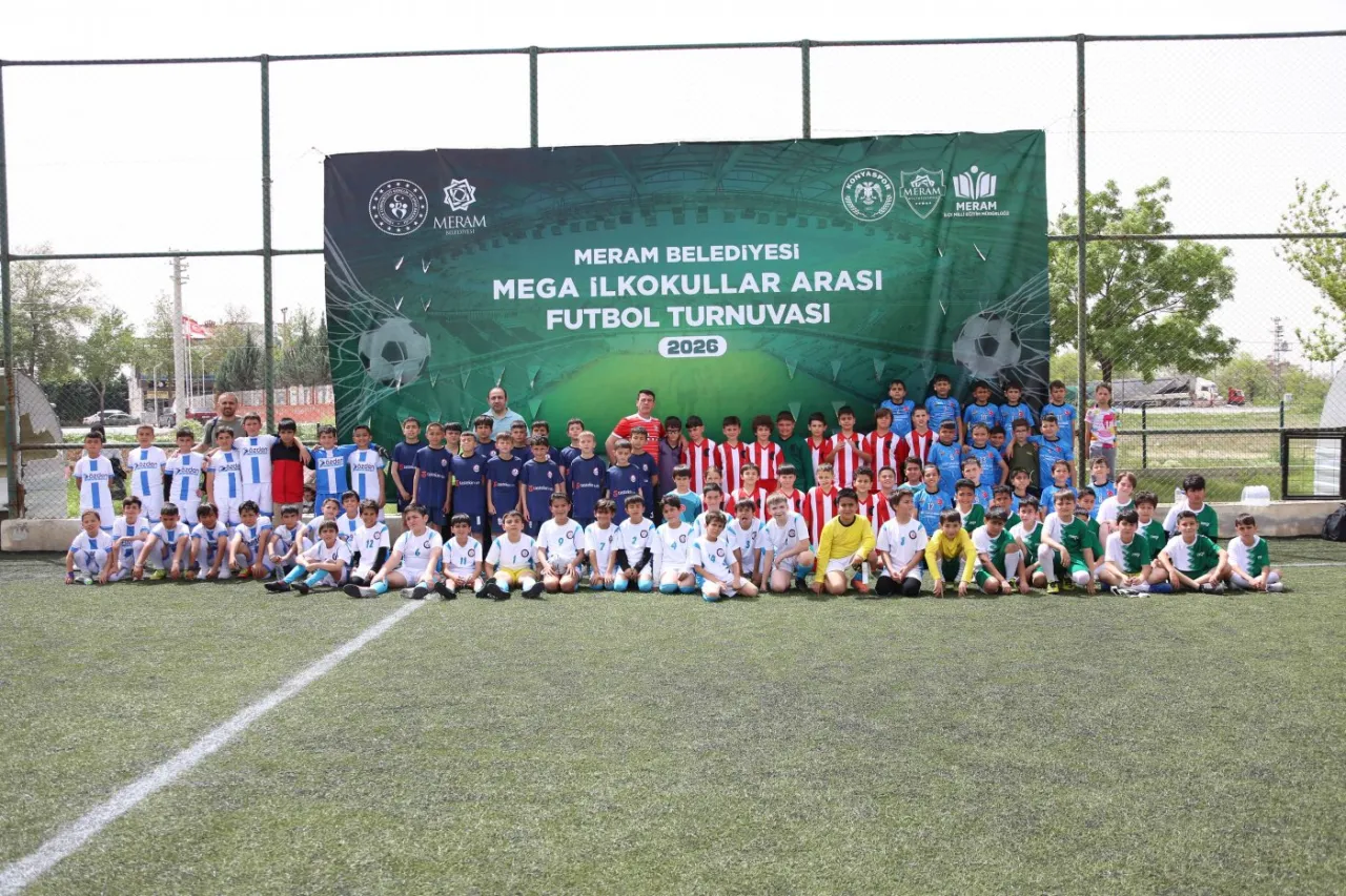 Meram’da Minik Futbolcular Sahada! Geleneksel Turnuvada Büyük Heyecan Başladı