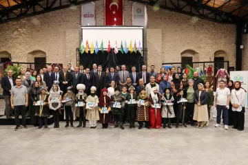 Meram’da Çocuklar “Korkusuz Liderler” Temasıyla Tarihi Kahramanları Sahneye Taşıdı