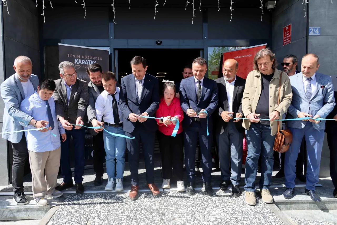 Özel Öğrencilerin Objektifinden Karatay! “Benim Gözümden Karatay” Fotoğraf Sergisi Açıldı