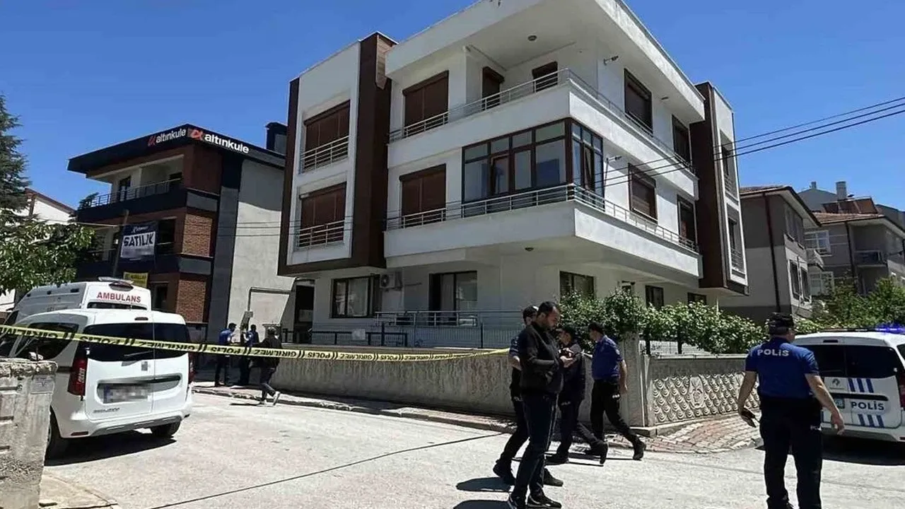 Konya’da Kan Donduran Olay: Ellerindeki Kanla Parkta Bulundu, Gerçeği İtiraf Etti