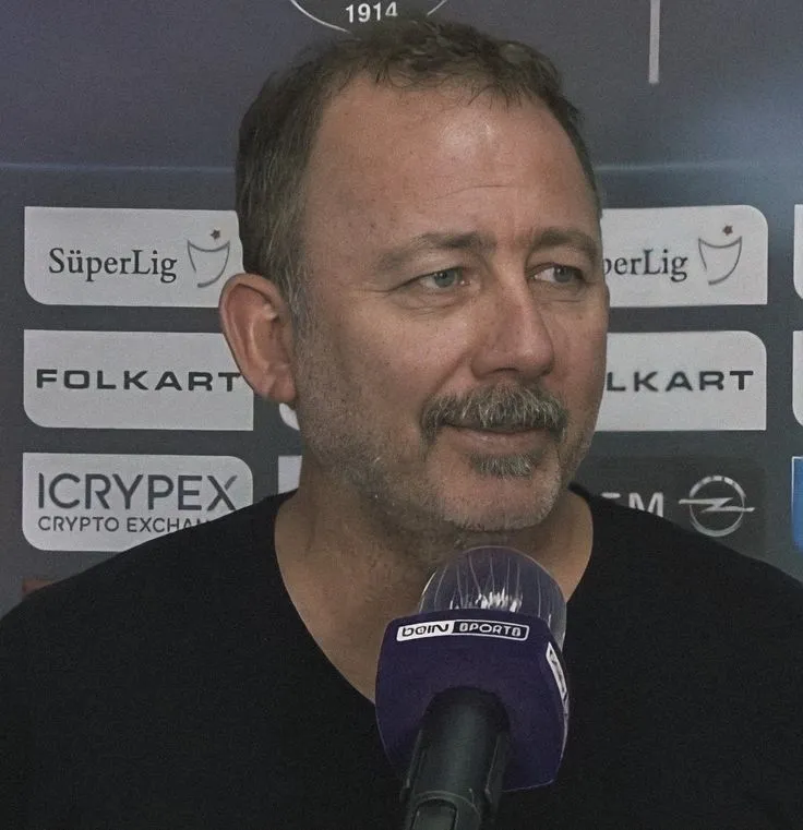 Beşiktaş ile Sergen Yalçın Yollarını Ayırdı