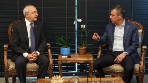 Özgür Özel ile Kemal Kılıçdaroğlu Telefonda Görüştü
