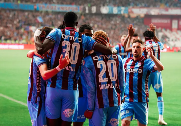 Konyaspor Penaltıyı Kaçırdı, Kupayı Trabzonspor Kaldırdı! Ziraat Türkiye Kupası’nın Sahibi Trabzonspor!