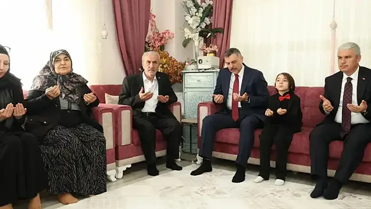 İçişleri Bakanı Çiftci’den Konya’da Şehit Ali Teke’nin Ailesine Ziyaret