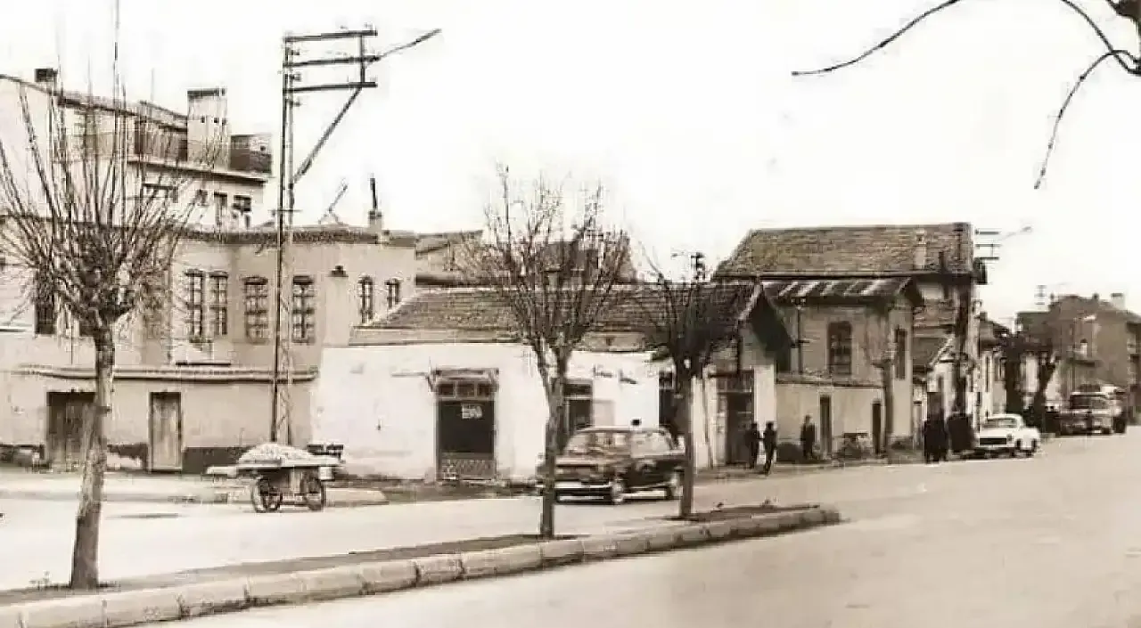 Konya'nın Kalbindeki Tarihi Bölgenin Eski Hali Şaşırttı!
