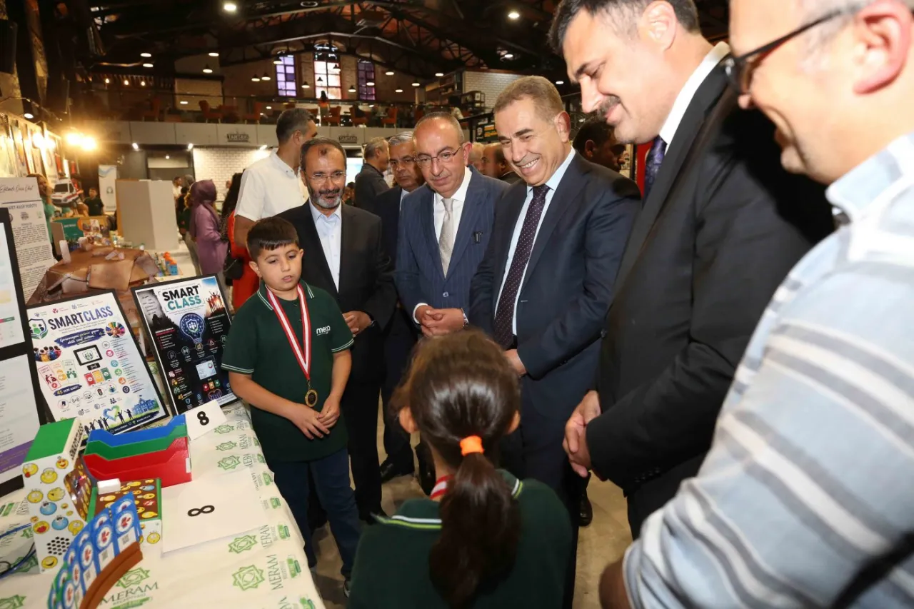 Meram’da BİLFEST 2026 Coşkusu: 78 Öğrenci Bilim Projeleriyle Yarıştı
