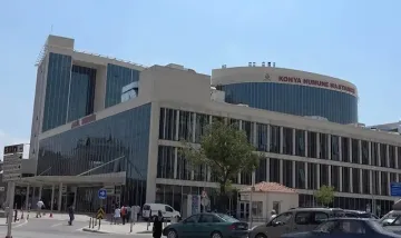 Konya’da Eşini Tabancayla Vuran Şüpheli İntihar Etti, Yaralı Kadının Durumu Ağır