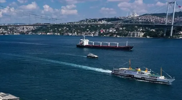 Amiral Kupası Yarışı Nedeniyle İstanbul Boğazı Gemi Trafiğine Kapatıldı