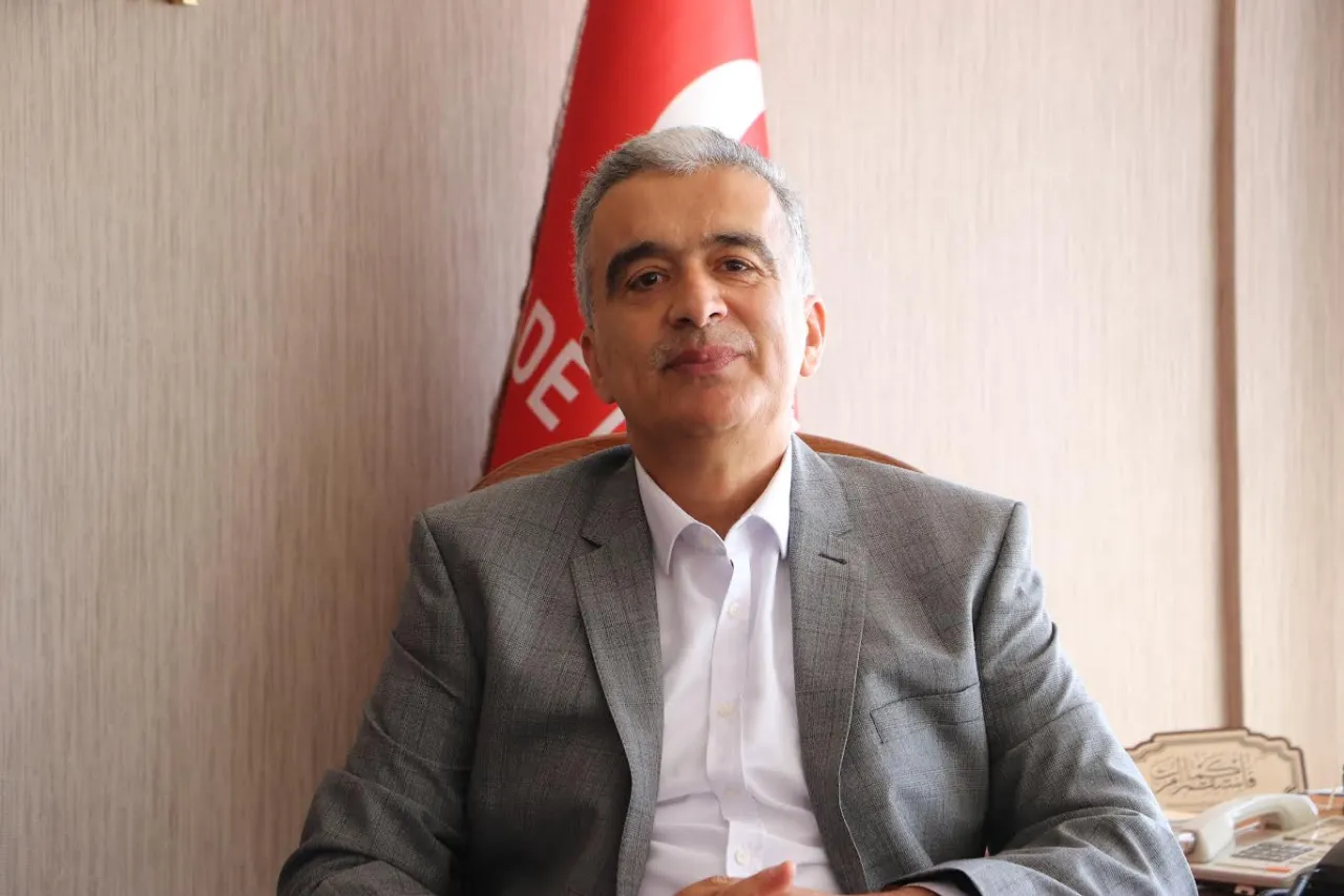 Saadet Partisi Konya İl Başkanı Mehmet Demirel'den Lise Eğitimi İçin Reform Çağrısı