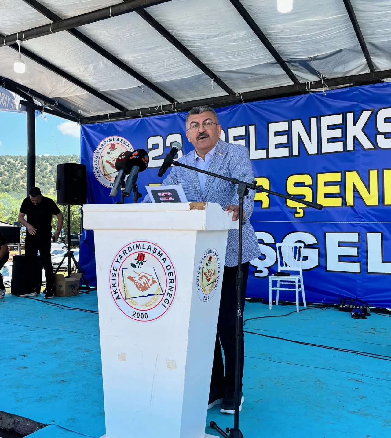 Akkise’de Bahar Şenlikleri Coşkusu: Hasan Ekici’den Birlik ve Beraberlik Mesajı