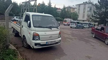 Seydişehir’de Pikap ile Motosiklet Çarpıştı: 2 Yaralı